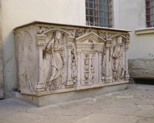 Römischer Sarkophag